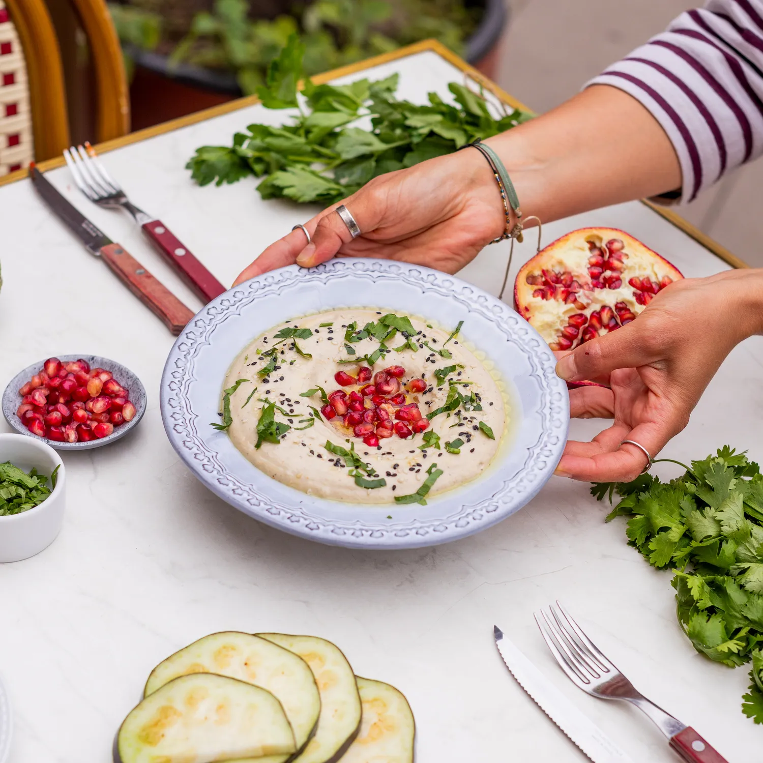 Baba Ghanoush - pasta z opalanego ogniem bakłażana 